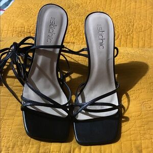 Chic Black Strappy Heels for Women